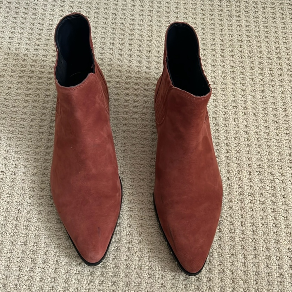 Rebecca Minkoff women’s ankle boots. Size 8. Worn once. Rust / burnt orange.